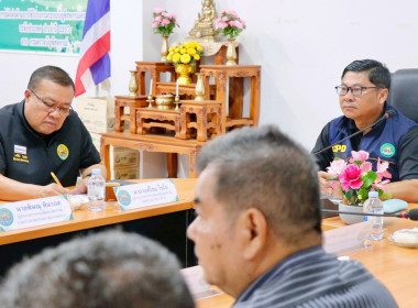 ลงพื้นที่ตรวจเยี่ยมติดตามผลการดำเนินงานการรวบรวมผลไม้ของสหกรณ์การเกษตรเพื่อการตลาดลูกค้า ธกส. นครศรีธรรมราช จำกัด โดยมี นายสมโชค จันทร์ใหม่ ประธานกรรมการ นายครรชิต พานชาตรี ผู้จัดการสหกรณ์ และเจ้าหน้าที่สหกรณ์ ให้การต้อนรับ ณ สหกรณ์การเกษตรเพื่อการตลาดลู ... พารามิเตอร์รูปภาพ 27
